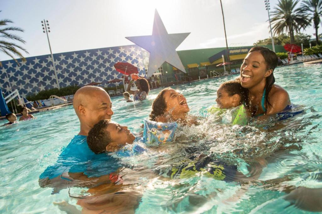 Disney'S All-Star Sports Resort Селебрейшн Экстерьер фото